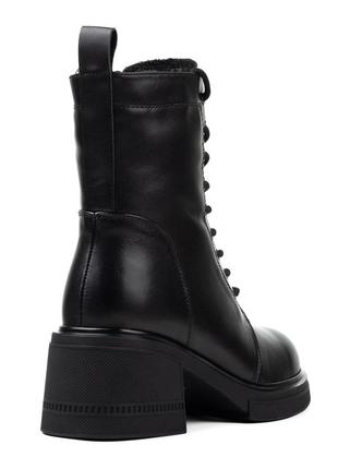 Ботинки женские зимние кожаные черные на платформе и среднему устойчивом каблуке с шнуровкой 1732ц4 фото