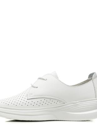 Туфли закрытые на белых шнуровках 2040т-а6 фото