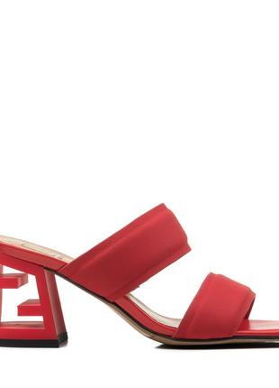 Классические праздничные кожаные шлепанцы вечерние на массивном высоком каблуке красные 1218л-а
