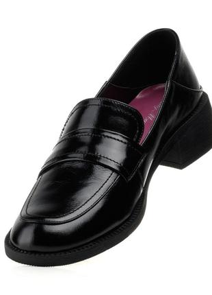 Туфлі шкіряні чорні на низькому ходу 1876т5 фото
