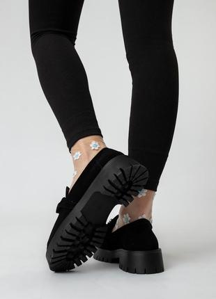 Туфли-лоферы женские замшевые черные 2142т10 фото