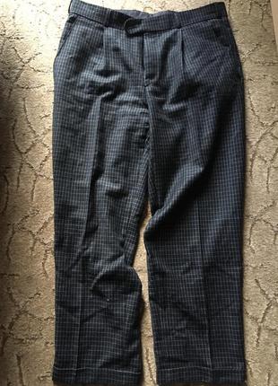 Крутые брюки alba moda на канте