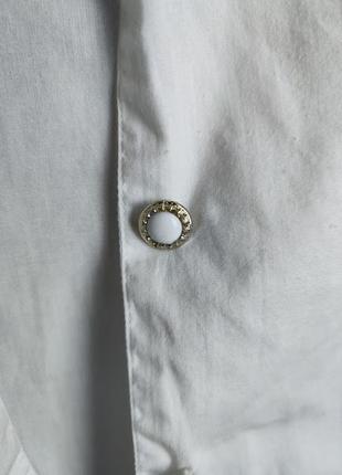 Біла сорочка с мереживним комірцем4 фото