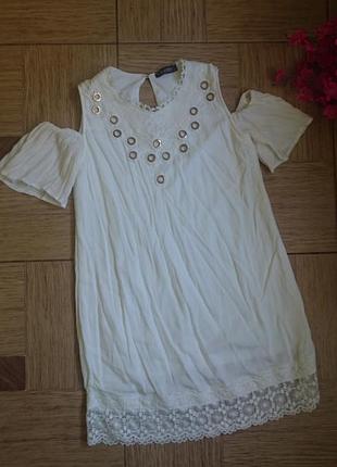 Ніжне плаття з мереживом , рукави спущені , р. s/xs