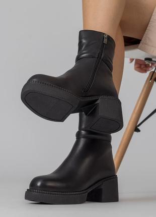 Ботинки женские кожаные черные на удобном каблуке с молнией 482цz