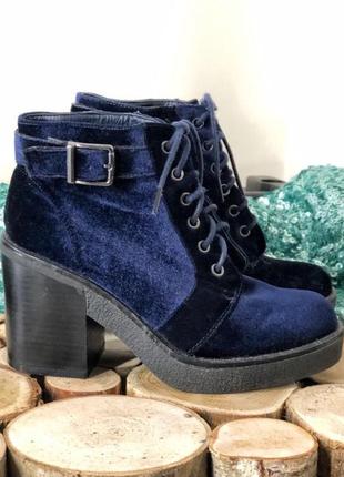 Чобітки сині чоботи велюрові оксамитові 🖤 черевики на підборах замшеві на каблуку з переливом