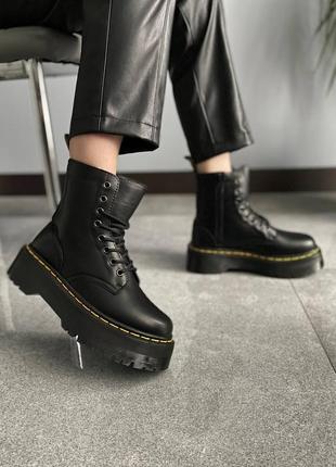 Женские ботинки на меху dr martens jadon black