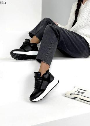 Стильні зимові натуральні кросівки чорного кольору, утеплені кросівки на шнурівці6 фото