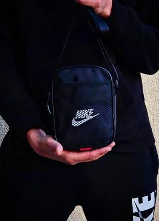 Мужская спортивная барсетка nike черная сумка через плечо найк nike9 фото