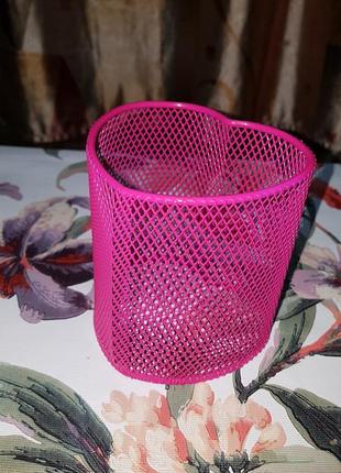 Металева підставка-стаканчик для ручок zibi рожеве серце4 фото