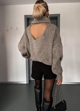 Шикарный тёплый свитер с вырезом на спине с объёмным воротником хомутом серый бежевый мятный бирюзовый коричневый мокко вязаный из ангоры кофта3 фото