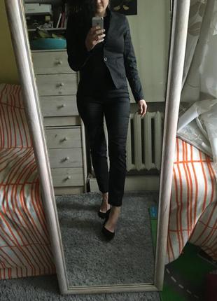 Діловий брючний костюм marella італія 8-10-10+