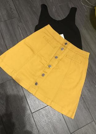 Джинсова спідниця гірчичного кольору. h&m