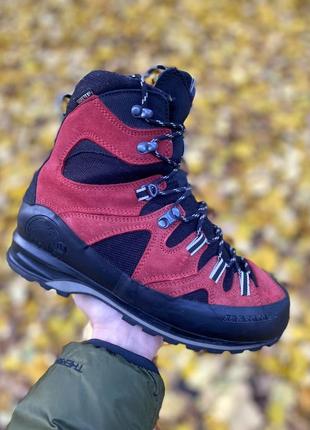 Mammut gore tex ботинки оригинал 42 размер 43 кожаные непромокаемые