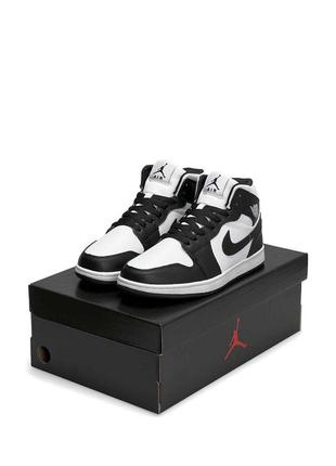 Зимові жіночі кросівки nike air jordan 1 retro high gray black fur #найк