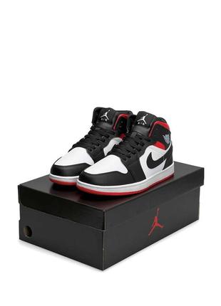 Зимові жіночі кросівки nike air jordan 1 retro high black white red fur #найк