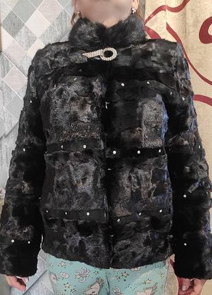 Шуба натуральная,норка из кусочков, в очень хорошем состоянии