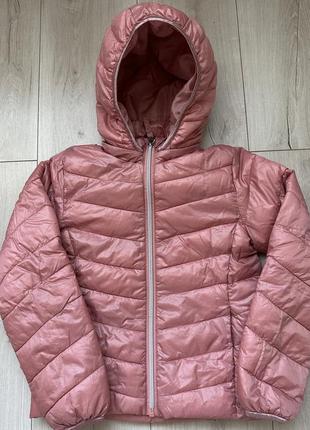 Фирменная курточка для девочки h&m, 6-8 р., р. 116-122
