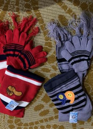 Шапка, шарф и перчатки