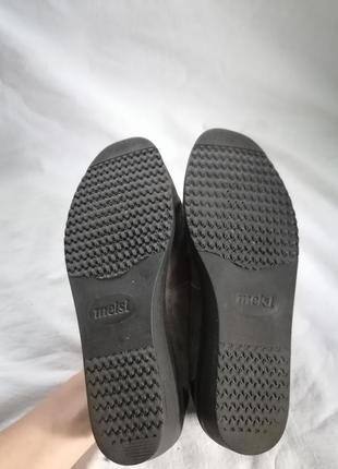 Женские кожаные закрытые туфли на шнуровке7 фото