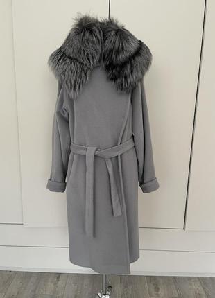 Женское пальто frizman.4 фото