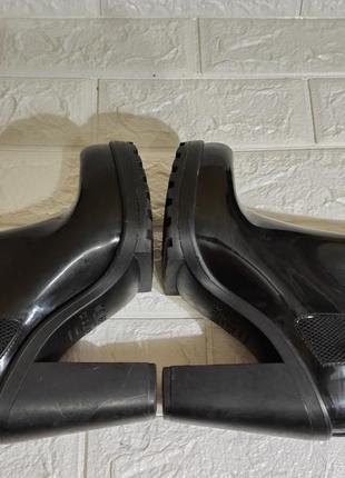 Ботильоны melissa soldier черный.eur 39.