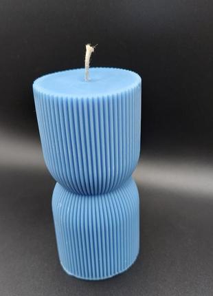 Свічка ніжно-блакитного кольору2 фото