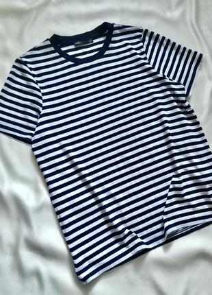 Смугаста бавовняна футболка