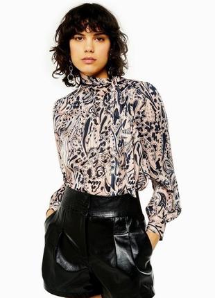 Красивая блуза с бантом topshop