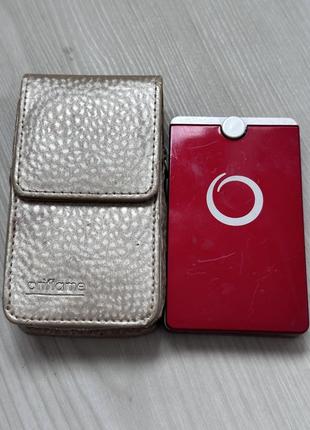 Набор тени для век- четыре и два блеска для губ.