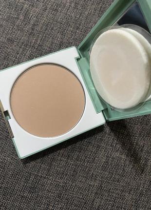 Clinique clarifying powder makeup компактная пудра для проблемной кожи # 05, оригінал