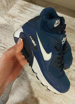 Nike оригінал кросівки