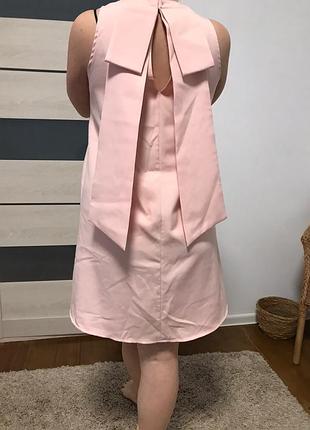 Пудрова сукня