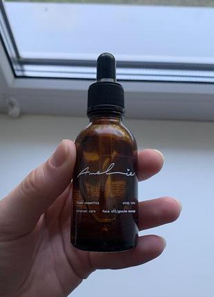 Квіткова олійка для обличчя від amelie,використано тритина