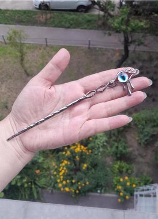 Палочка для волос глаз