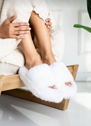 Жіночі домашні пухнасті тапочки на платформі