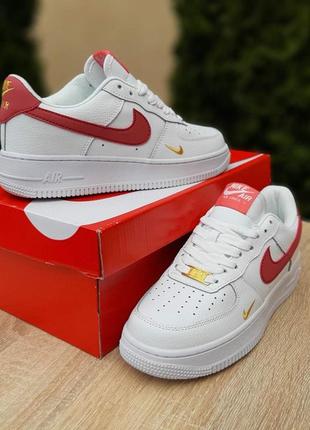 Женские кроссовки nike air force 1 low mini swoosh white red2 фото