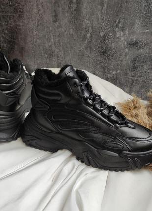 Стильні зимові кросівки на хутрі кроссовки