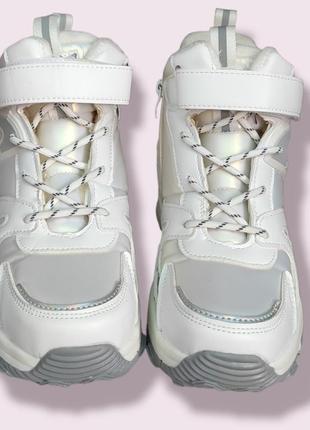 Белые зимние кроссовки, хайтопы дутики ботинки для девочки2 фото