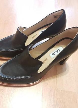 Шкіряні туфлі clarks ellis mable black1 фото