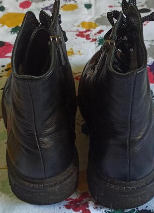 Кожаные зимние сапоги ботинки из натуральной кожи на натуральном меху черные на замке молнии шнурках5 фото