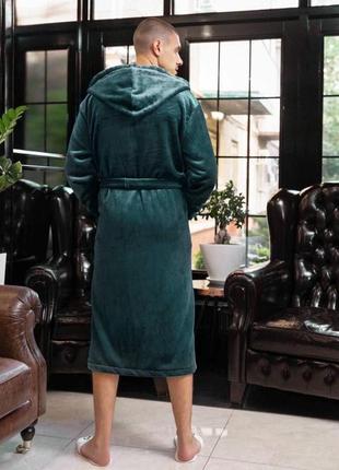 Турецкий теплый мужской домашний махровый халат на запах с карманами ткань полированная махра цвет изумрудный4 фото