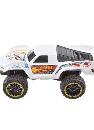 Машинка хот вилс белый форд на пульте управления hot wheels rc ford baja blazer gvl11 mattel3 фото