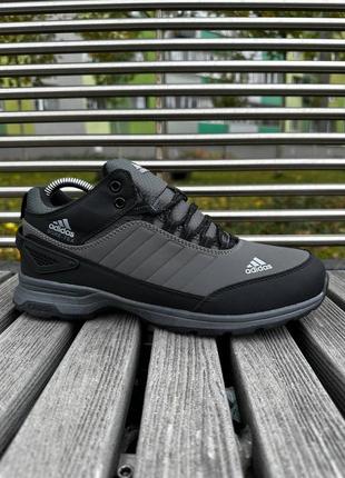 Чоловічі зимові кросівки adidas gore-tex3 фото