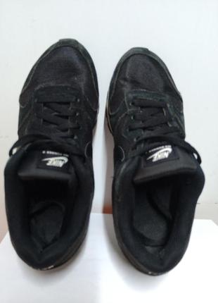 Nike md runner 2 4