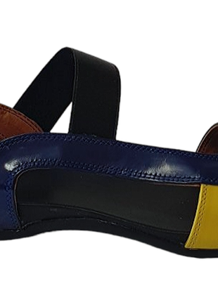 Женские кожаные босоножки на удобной плоской подошве комбинированные желтым и синим цветом