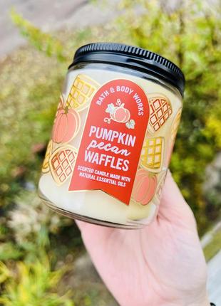 Свічка на 1 гніт pumpkin pecan waffles від bath&body works