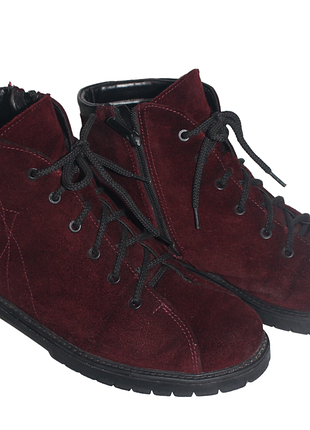 Ботинки женские в тёмно-бордовом замше на утолщенной подошве