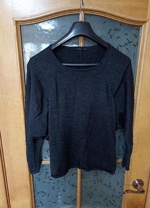 Теплий светр реглан з 💯 вовни від cos,p. xs