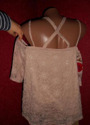 Красивая кружевная блуза с открытыми плечами - расшитая цветами 50 р2 фото